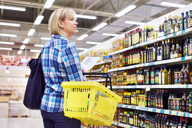 Los anuncios publicitarios intentan que asociemos el producto con una sensación o emociones