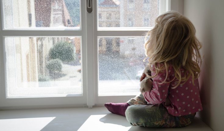 El abandono en la infancia o el miedo a ser abandonado es uno de los factores que se asocian al TLM