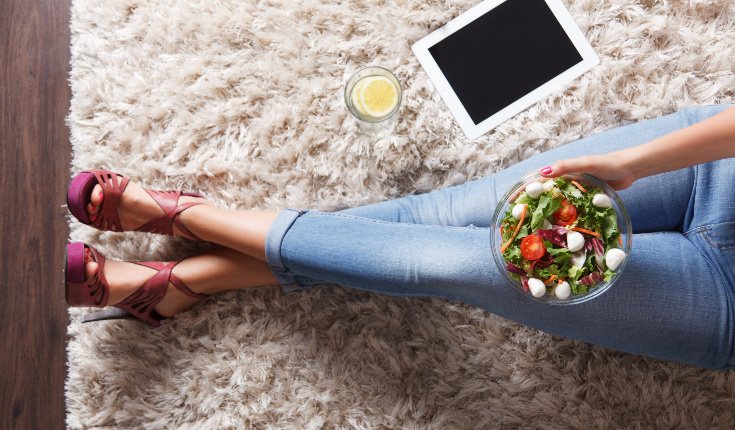 No intentes hacer dietas restringivas, simplemente adopta hábitos más saludables y haz ejercicio