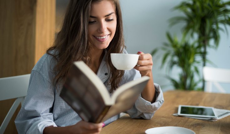Los libros de autoayuda inducen la culpa y la individualidad