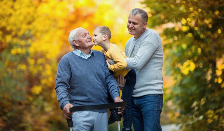 Debemos hablar con claridad y despacio a la persona que tiene Alzheimer