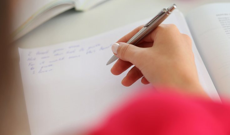 Pararnos a evaluar nuestra vida y si somos felices es un ejercicio muy interesante