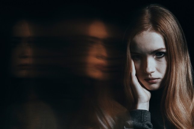 La paranoia es un síntoma que puede ser parte de varias afecciones