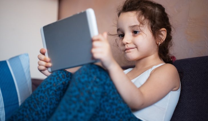 Los niños desde pequeños empiezan a manejar las nuevas tecnologías