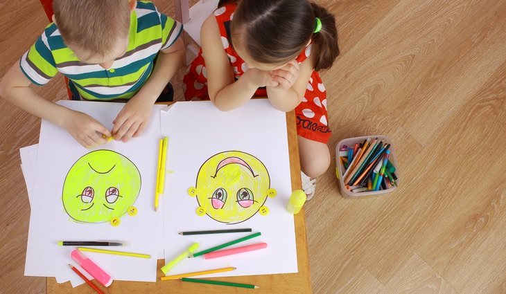 Es mejor enseñarles a gestionar sentimientos positivos y negativos desde niños