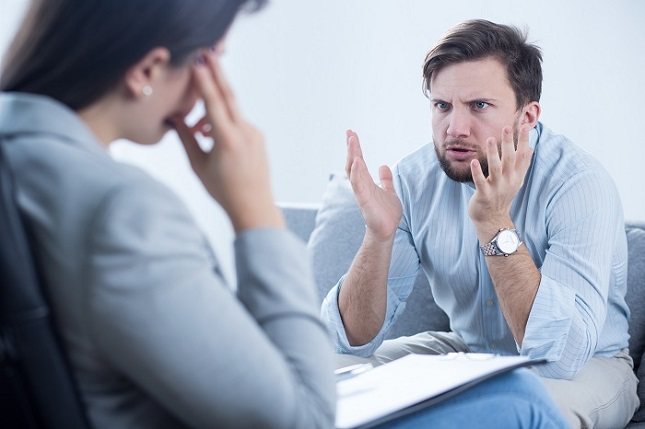 Ser condescendiente es claramente una cualidad negativa