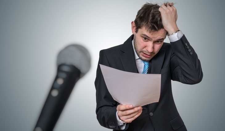 Muchas son las personas que tienen pánico a hablar en público