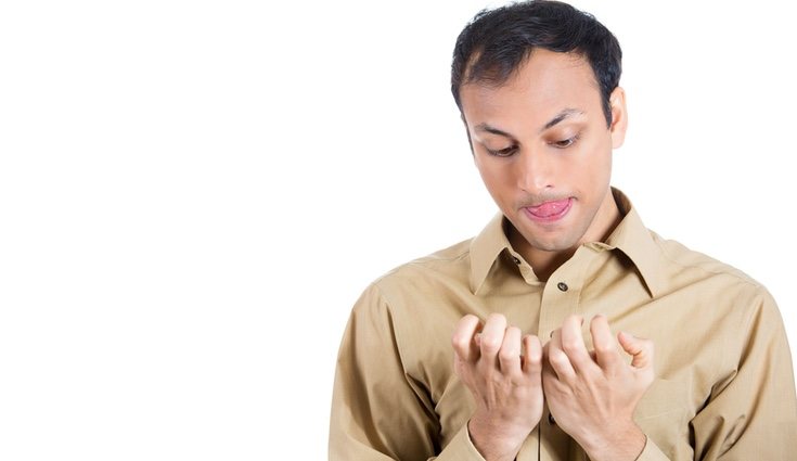 Hay varios comportamientos que pueden ser síntomas de sufrir TOC