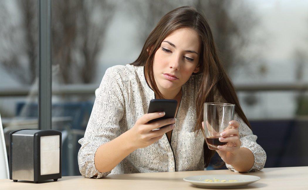 Redes sociales y síndrome de FOMO: cuando crees que la vida de los demás es mejor