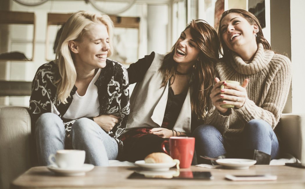Las diferencias entre los consejos de los amigos e ir al psicólogo